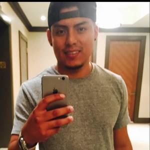 Meet your Posher, Max